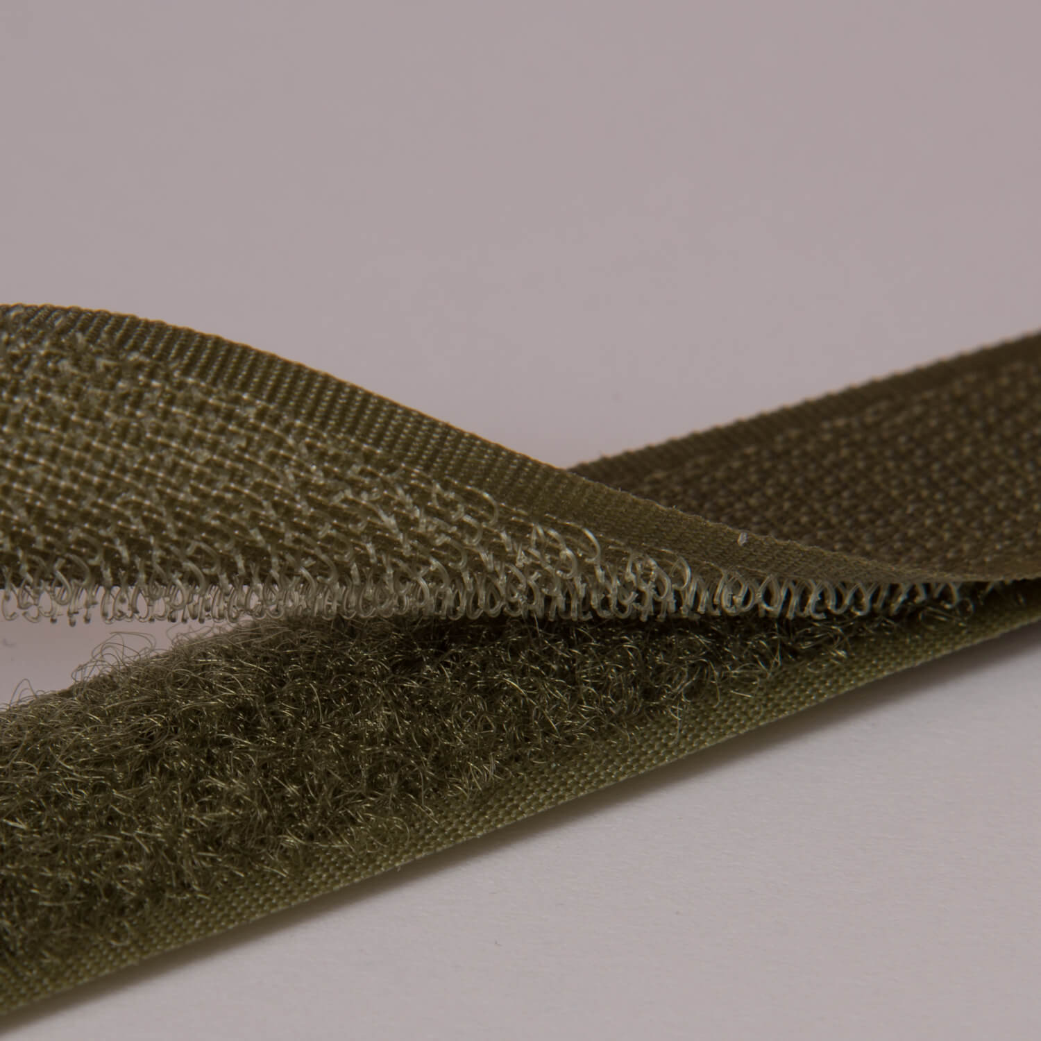 20 mm Klettband - Haken & Flauschband - NÄHBAR - Armee-Grün (256)
