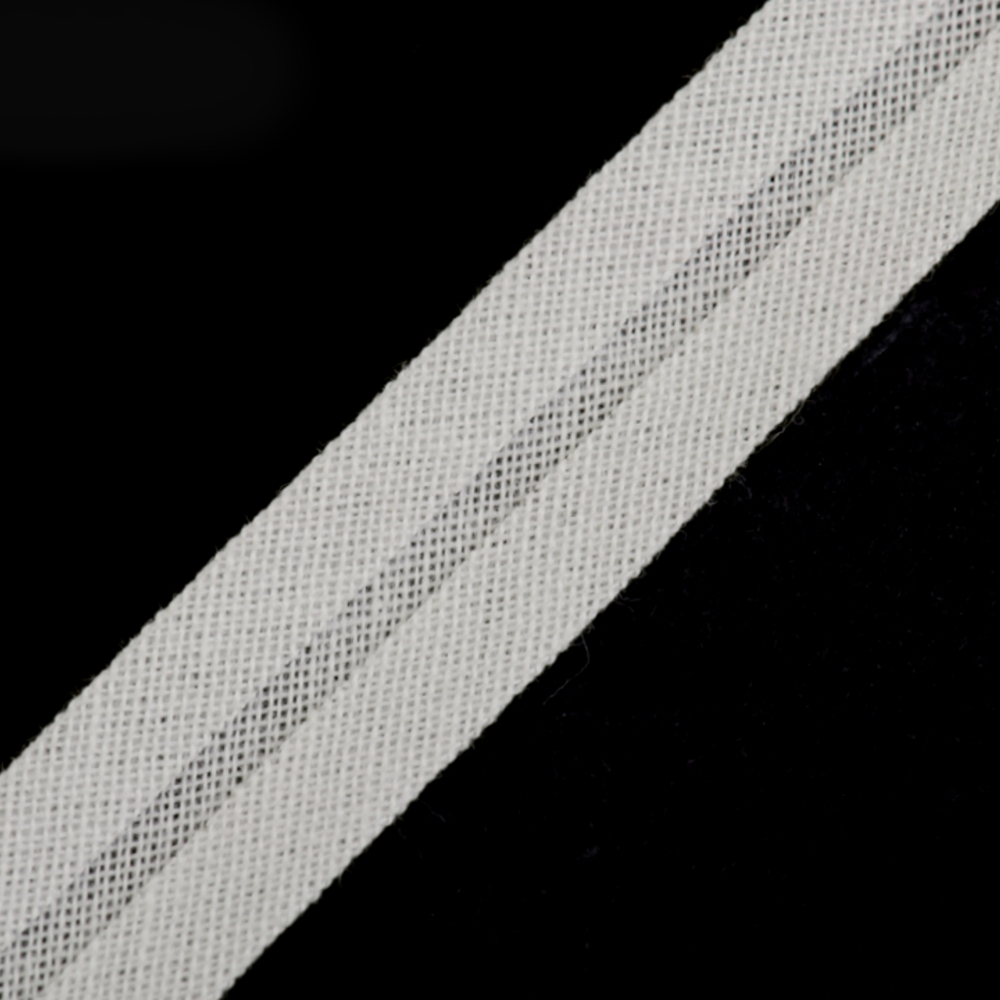 Schrägband aus Baumwolle 14mm breit gefalzt in  White Alyssu (211)