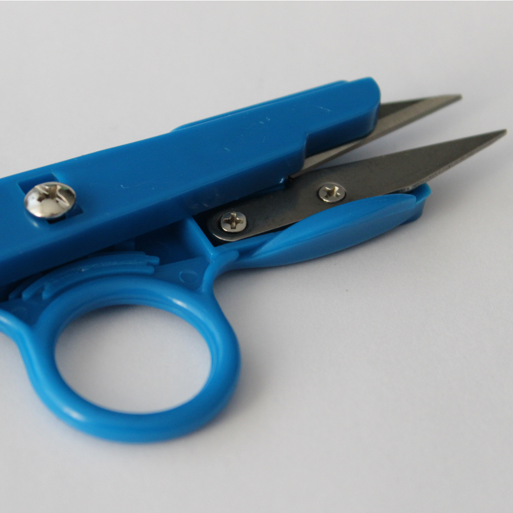 Fadenschere - 12 cm -Blau mit Kunststoffgriff