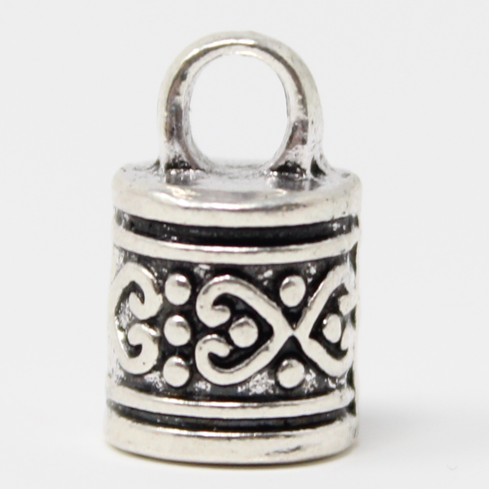 2 Endkappen für Halsbänder 10x10 mm mit Herz - Verzierungen