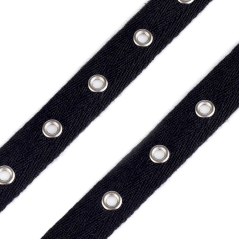 Schwarzes Ösenband mit 20mm Breite und 4mm Ösenlöcher (2-Brüniert hell)