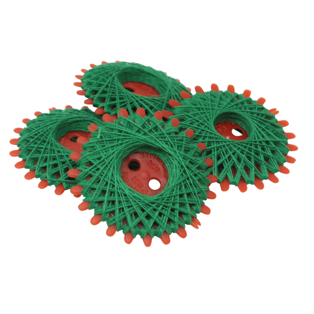 4er Set Sternzwirne, je 20 Meter Lauflänge, aus 100% Polyester in Grün