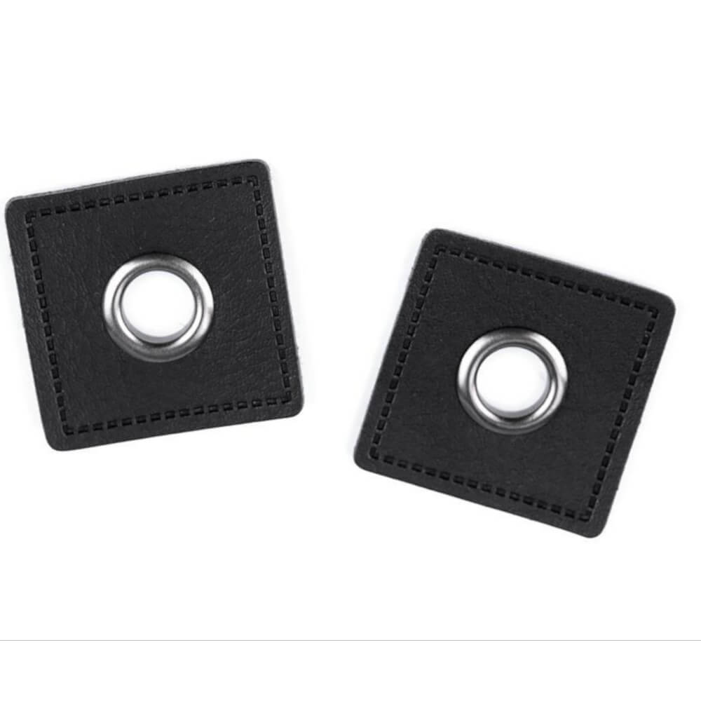 2x 8 mm silberfarbene Ösen Patches auf 30x30 mm Kunstleder - Schwarz (7)