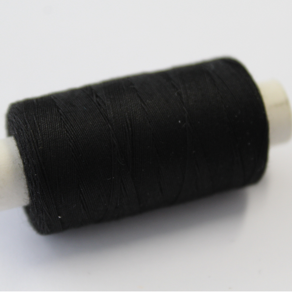 200 Meter Obergarn Ne 50/3 aus Baumwolle in Schwarz